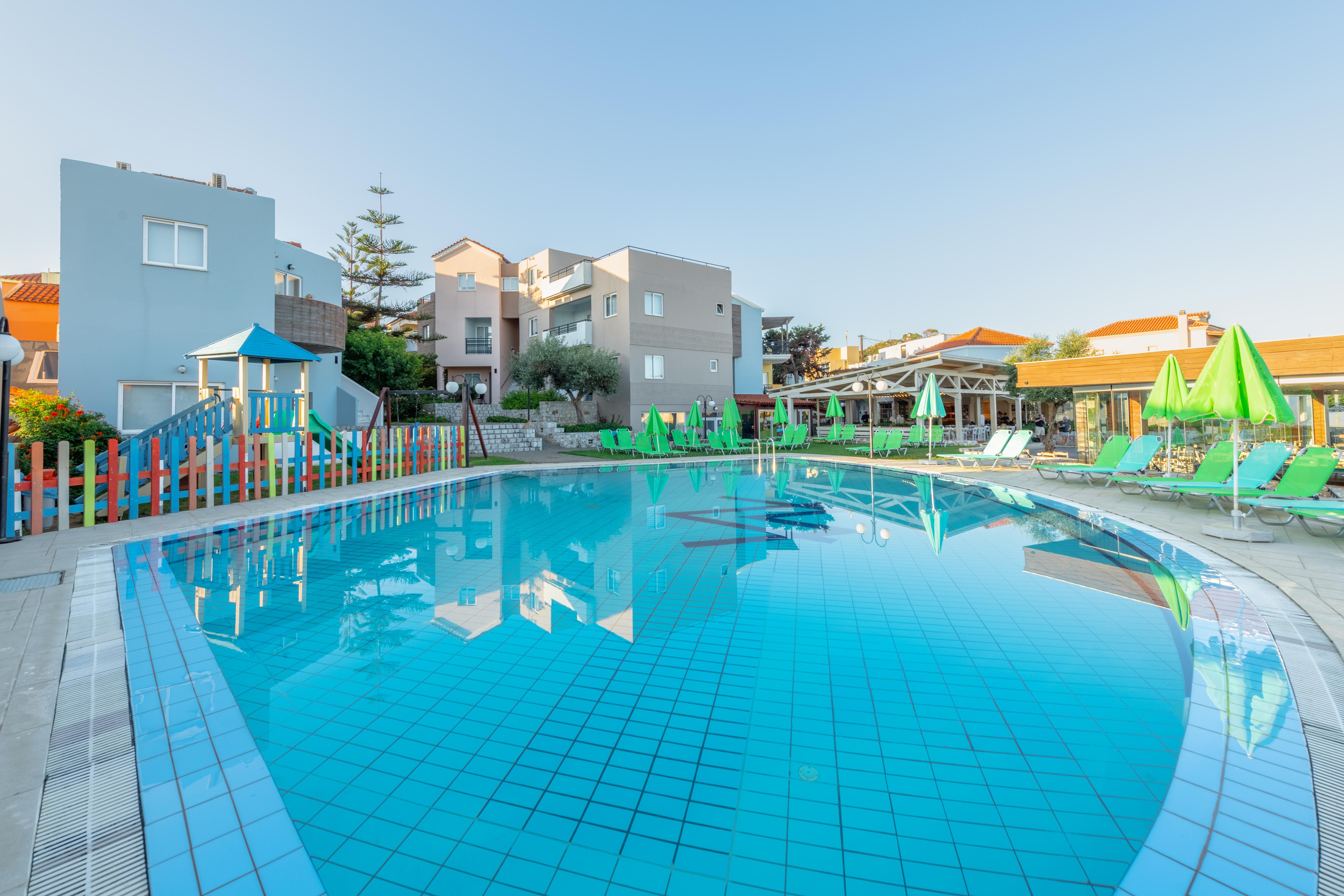 Iolida Village Water Park Hotel Agia Marina  Bagian luar foto